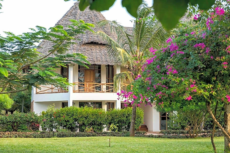 Sandies Baobab Beach Zanzibar