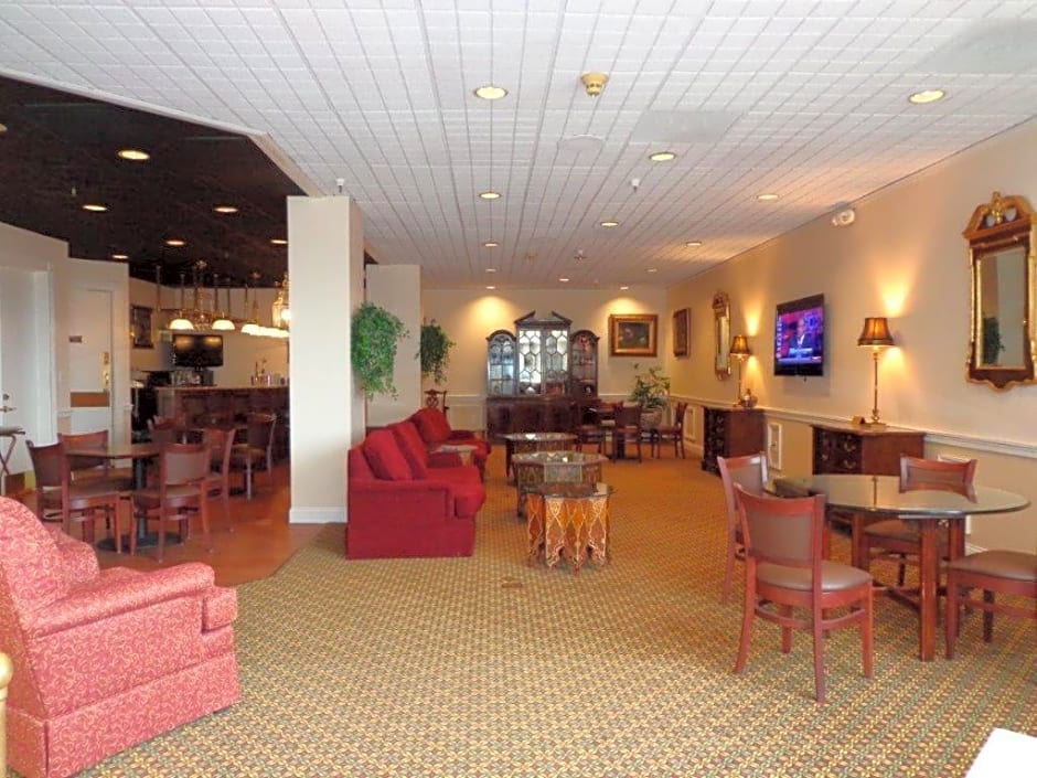 Euro-Suites Hotel