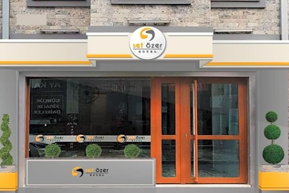 Set Ozer Hotel