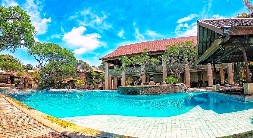 Grand Balisani Suites Hotel