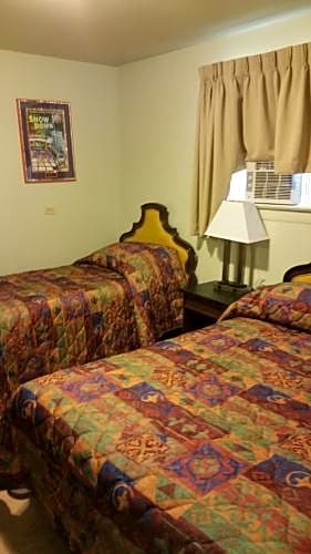 Siesta Motel