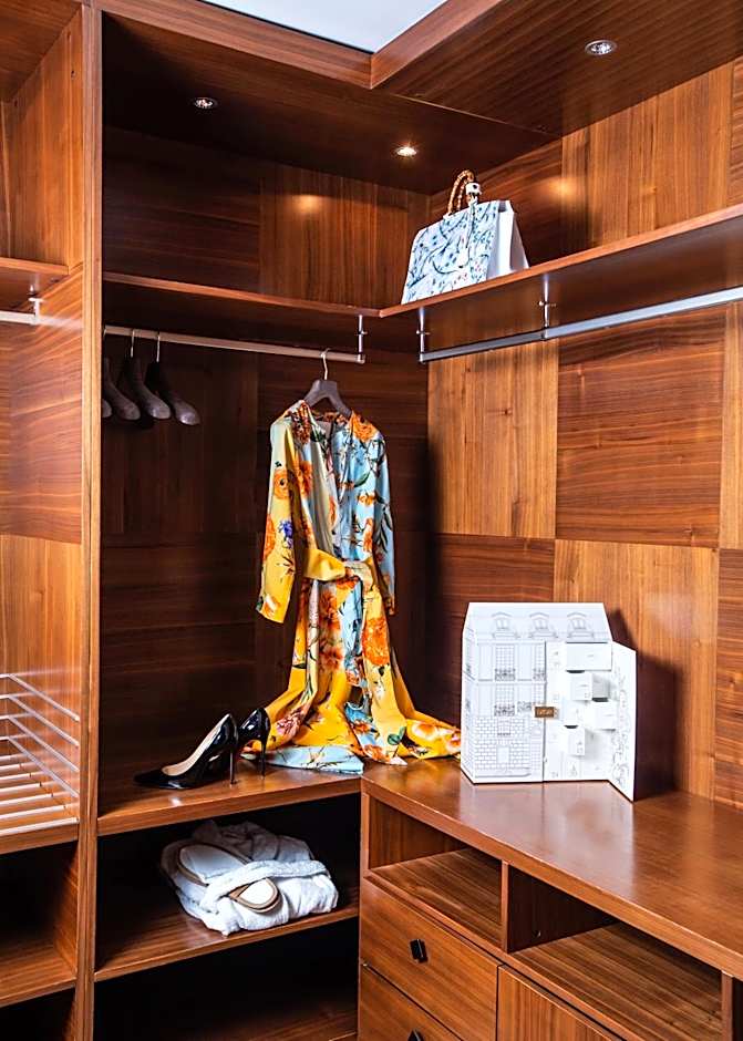 Milan Suite Hotel