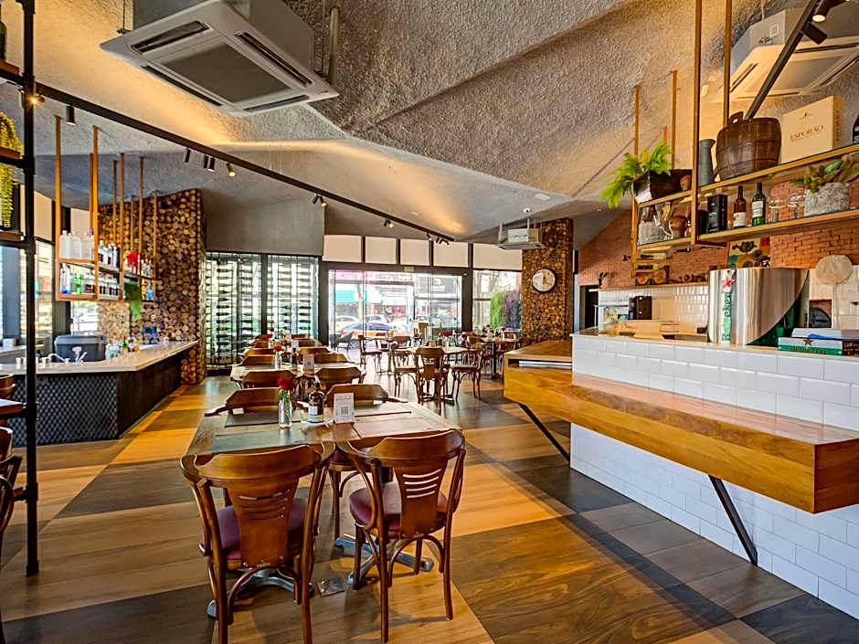 Ibis Vitoria Praia do Canto