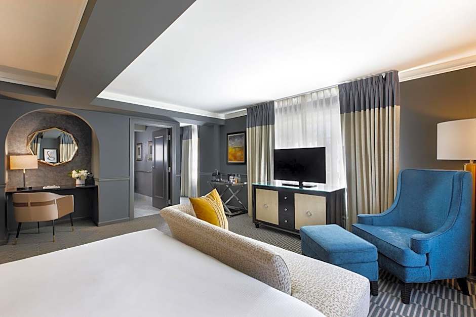 Ambassador Hotel Tulsa, Autograph Collection by Marriott