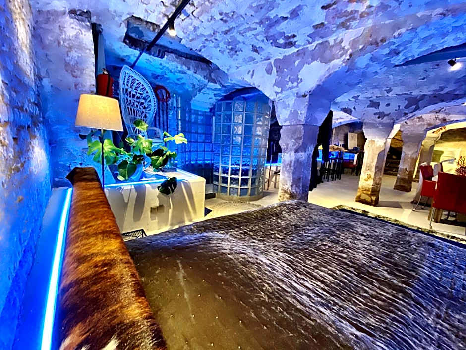 Atelier Raamwerk City Atelier Apartment for Friends and Families 125m2!