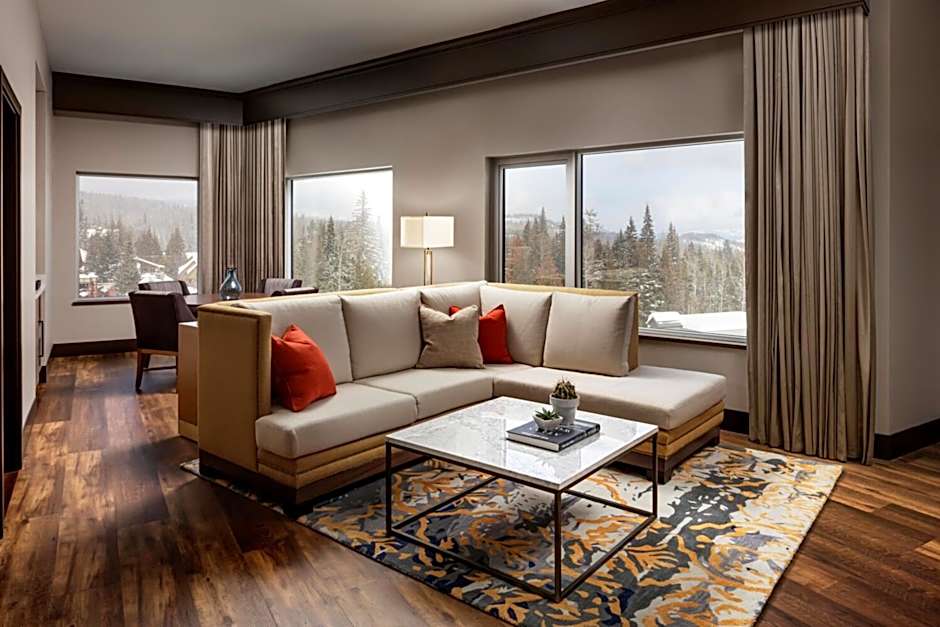 The Josie Hotel, Autograph Collection