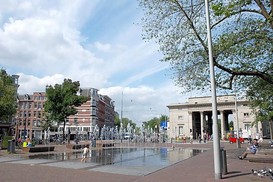 hip & stylish apartment in center, near trainstation, 15 min walk