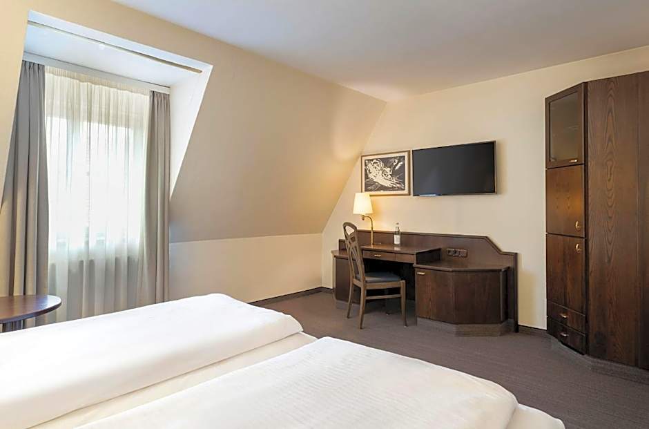 elaya hotel noerdlingen, Trademark by Wyndham