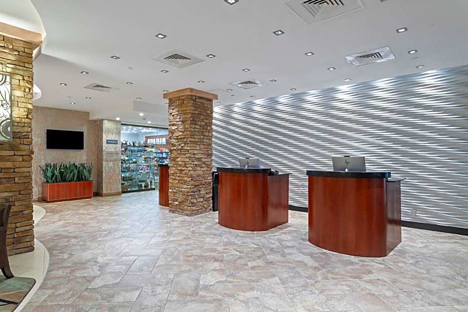 Crowne Plaza Executive Center Baton Rouge By IHG