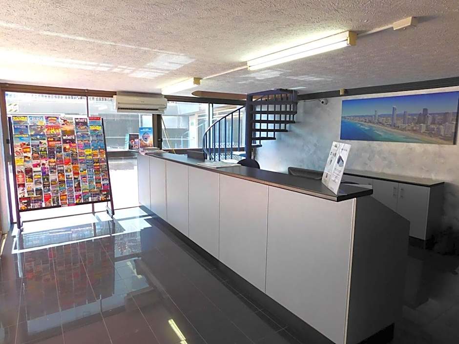 Broadbeach Travel Inn Apartments