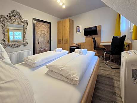 Double Room with Private Bathroom across the hallway