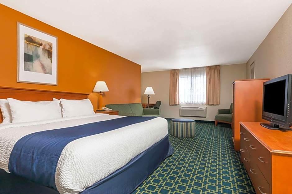 Baymont by Wyndham Santa Fe