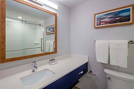 Suite - 1 King 2 Queen Beds Non-Smoking 2 Bedrooms Microwave Fridge WiFi Shower Only Full Breakfast