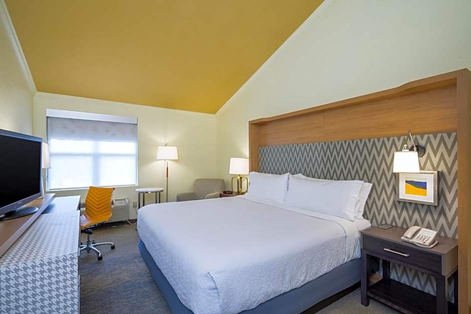 Holiday Inn Cape Cod - Hyannis By IHG