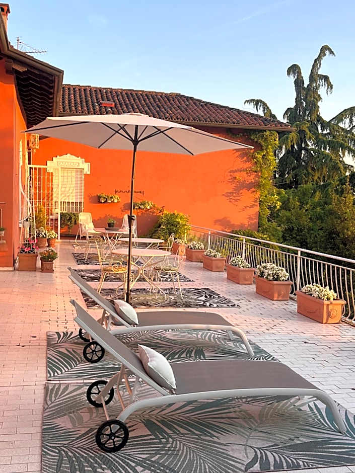 Villa House and Garden B&B