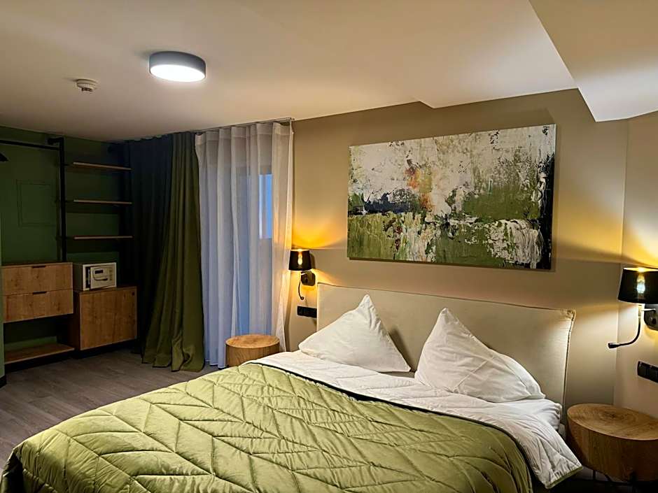 Mountains Hotel