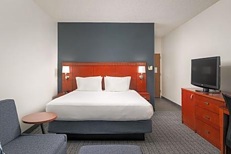 King Room with Sofa Bed
