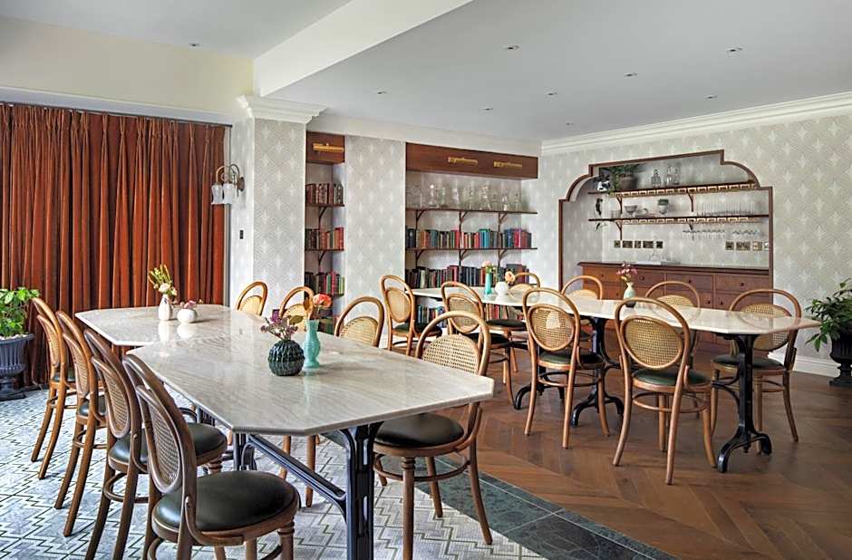 Graduate by Hilton Cambridge