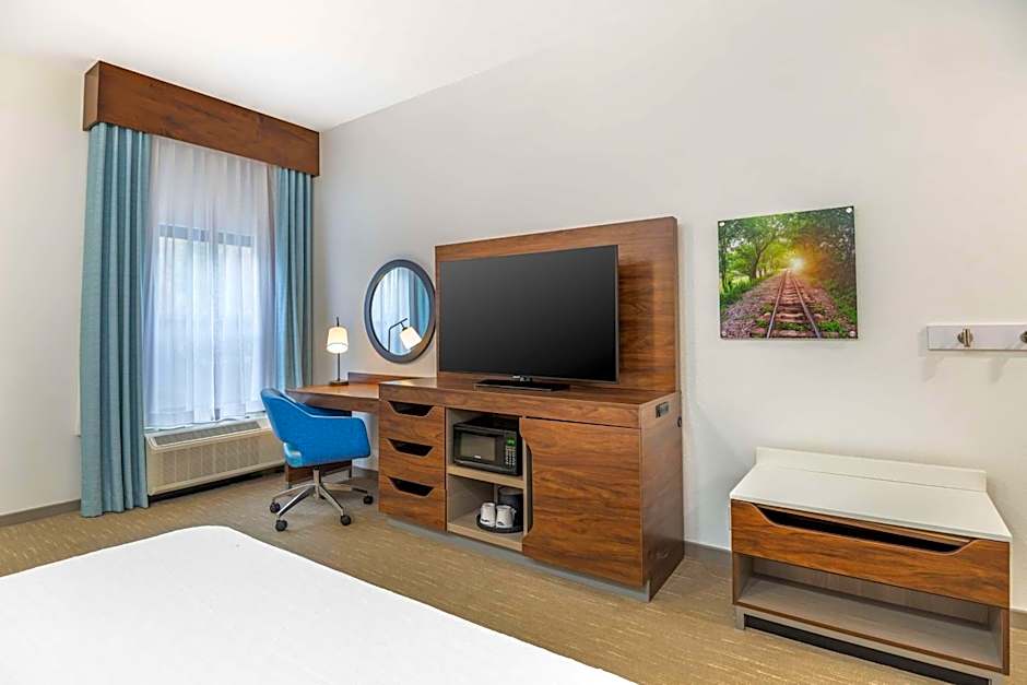 Hampton Inn By Hilton Petersburg-Ft. Lee
