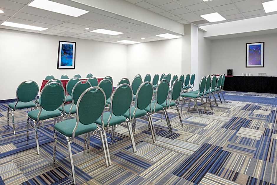 Holiday Inn Ottawa East By IHG