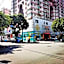 Guangzhou Longjin Hotel (Ximenkou Subway Station, Shangxiajiu Pedestrian Street)