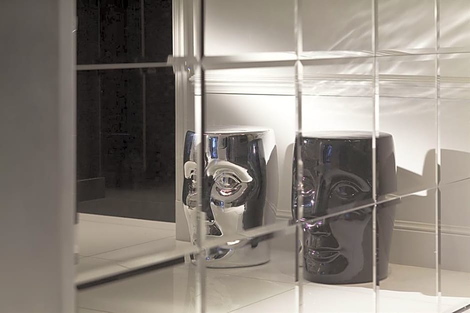 First Hotel Paris Tour Eiffel