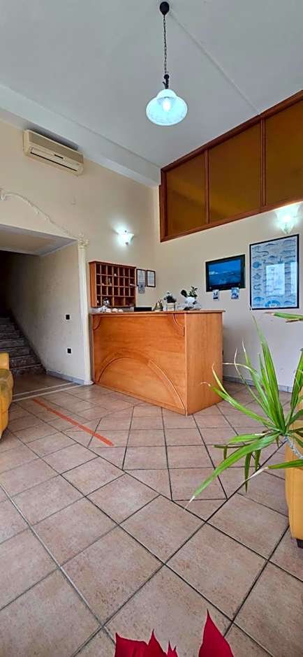 Hotel Ristorante La Decanata