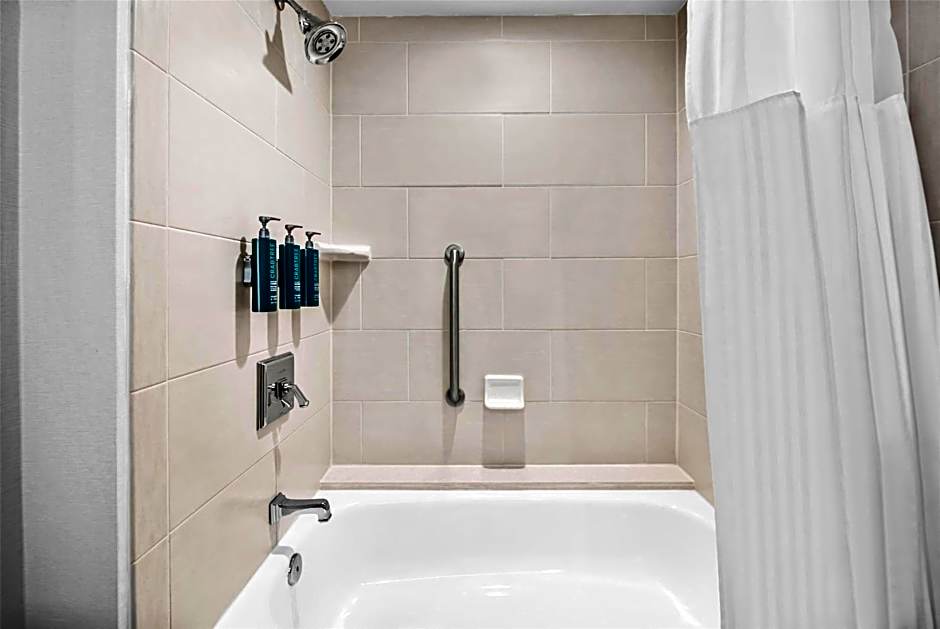 DoubleTree Suites By Hilton Raleigh-Durham