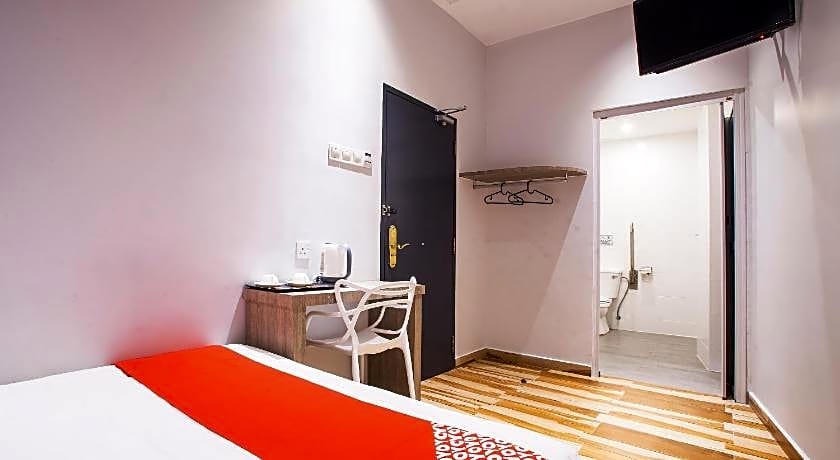 Hotel O Gs Hotels Near Strand Mall