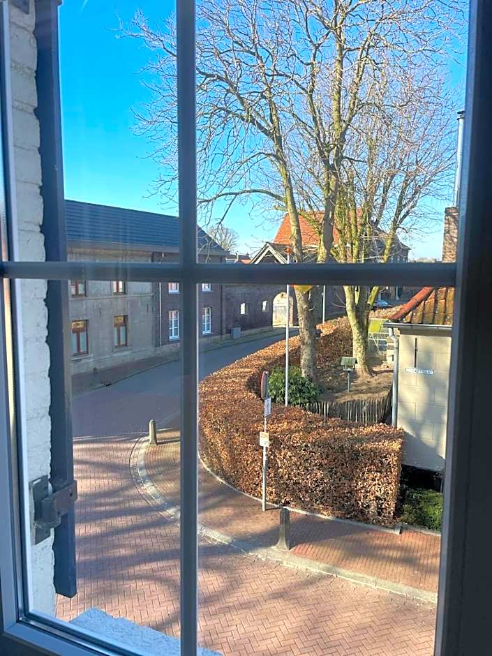 In de Witte Dame Hotel Bar Kitchen Apartments