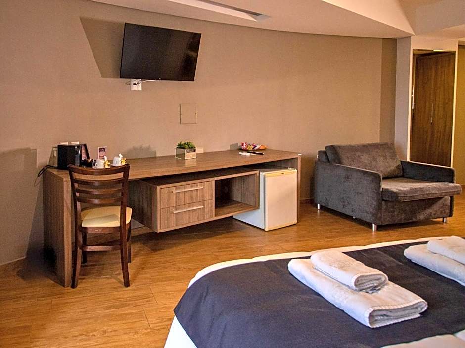 Continental Inn Hotel