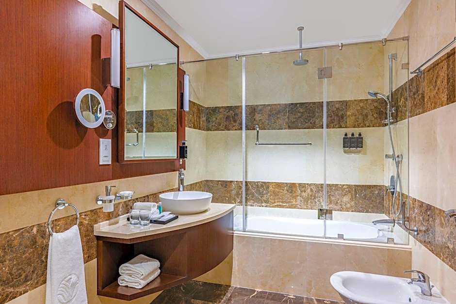 Riviera Rayhaan by Rotana Doha