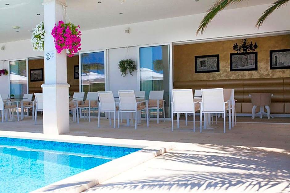 Hotel Perla