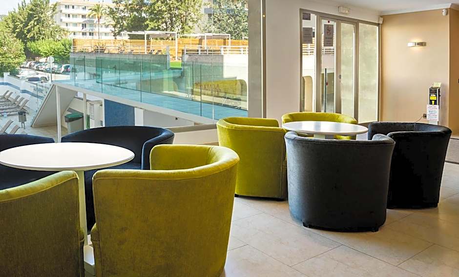 Apartamentos Sol y Vera