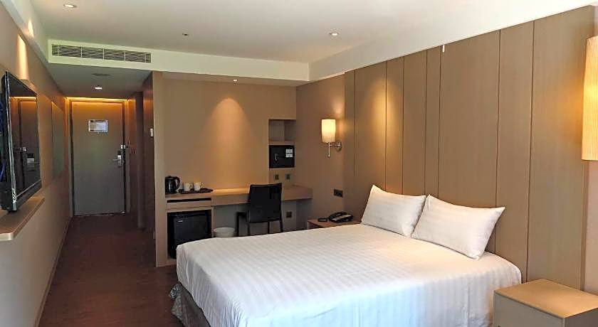 CHECK inn SELECT Taipei NeiHu