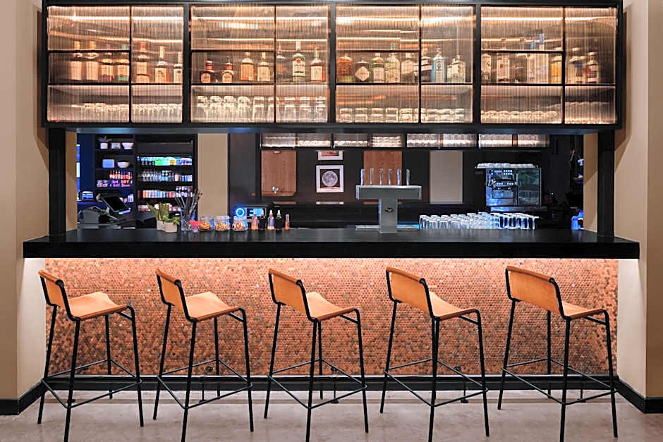 Moxy Houston Downtown