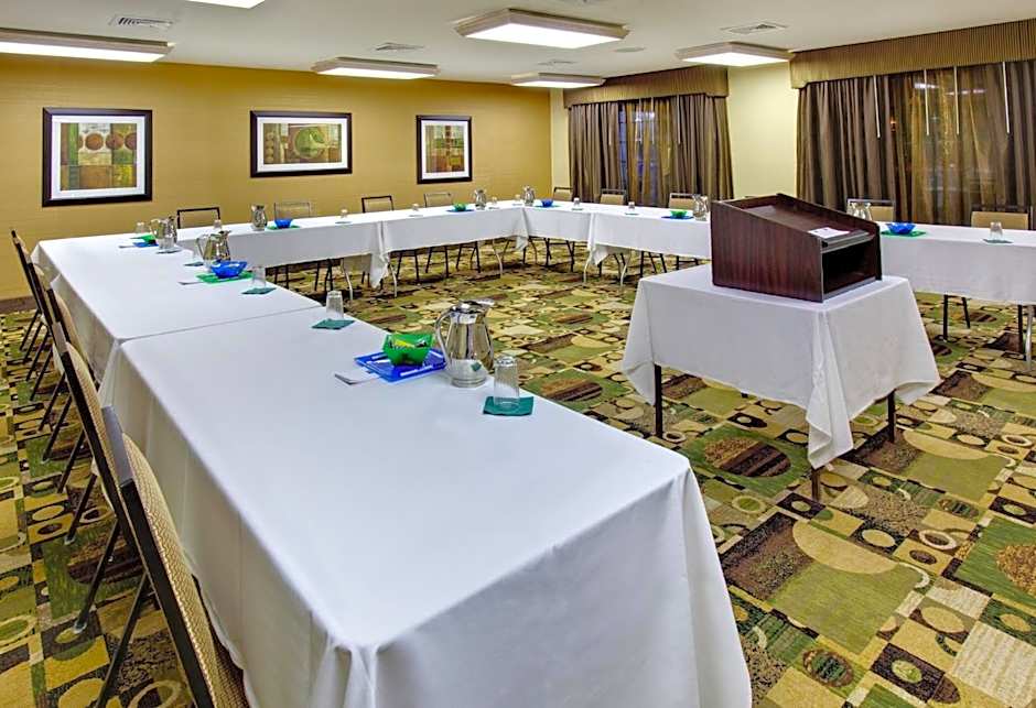 Holiday Inn Express Hotel & Suites Pleasant Prairie-Kenosha By IHG