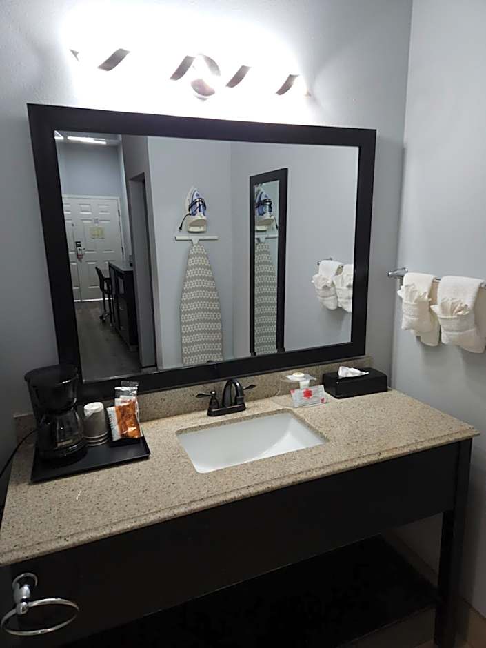 Executive Inn and Suites Tyler