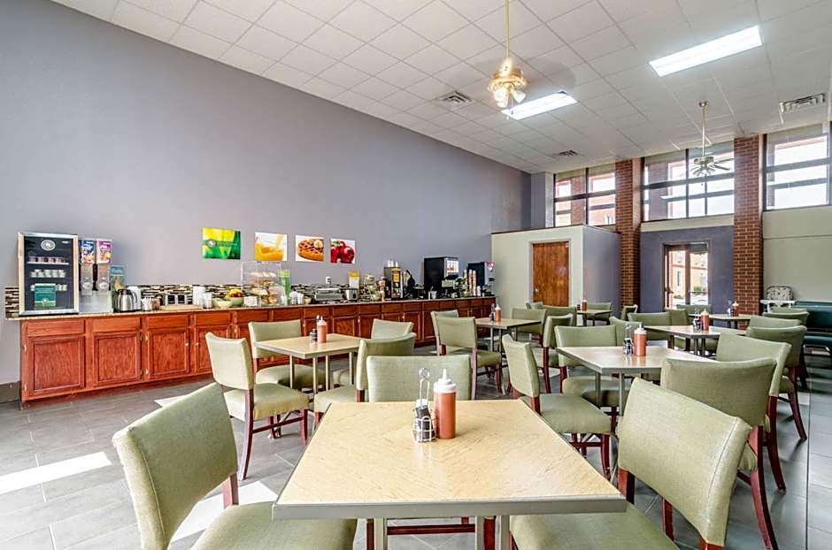 Quality Inn South