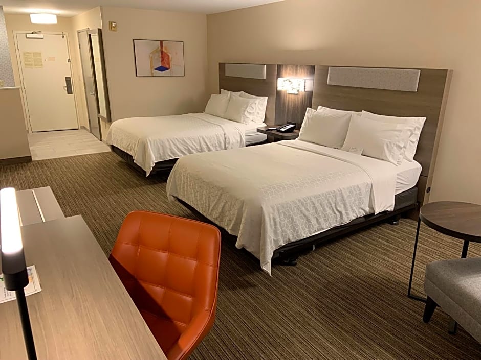 Holiday Inn Express Hotel & Suites Hermosa Beach