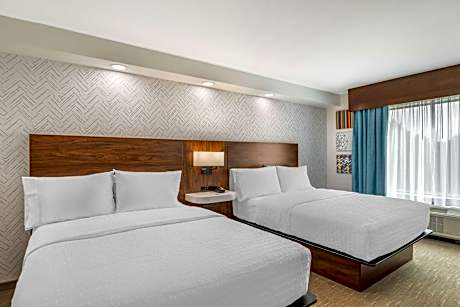 2 Double Beds Nonsmoking