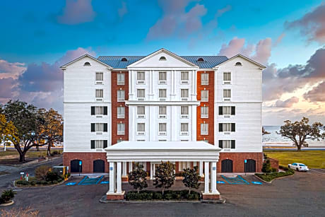 The Inn at Long Beach