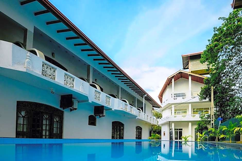 PRINCE BEACH HOTEL BENTOTA