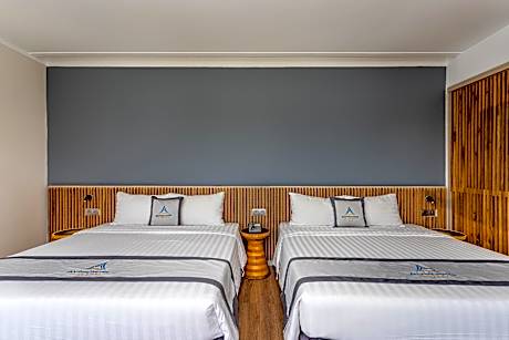 Superior Family Room