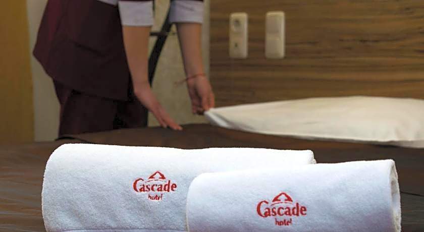 Cascade Hotel