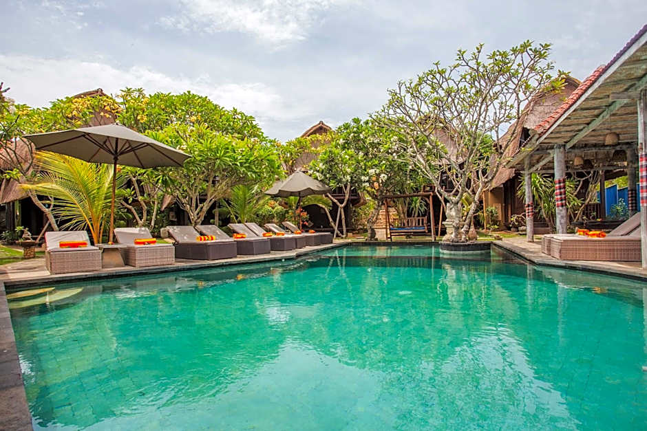 Nanuk's Bungalows