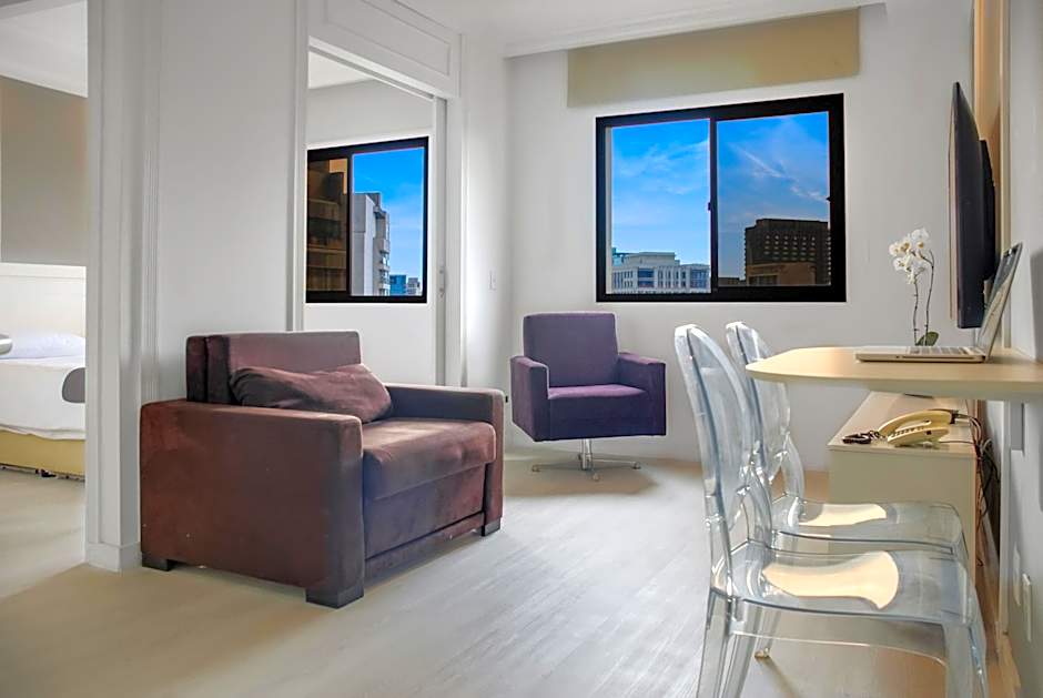 Hotel Vila Olimpia Cozinha Piscina Academia