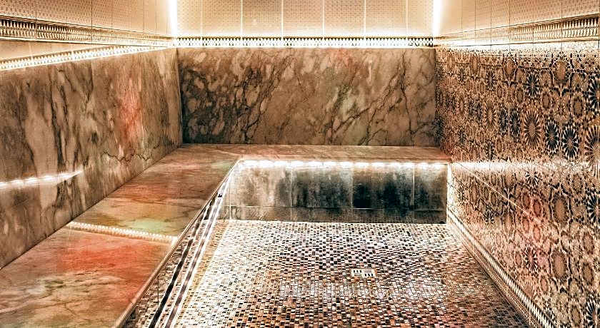 Golden Tulip Borjomi