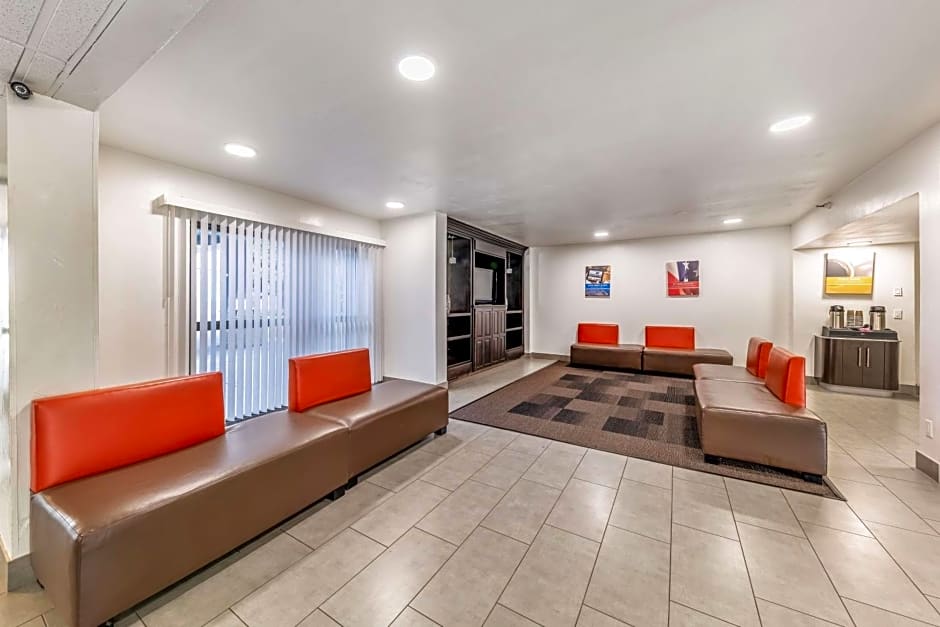 Motel 6 Lewisville, TX - Medical City