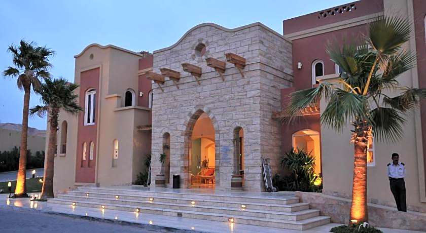 Marina Plaza Tala Bay